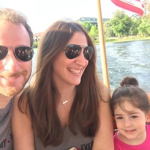 Meet your Posher, Mindy